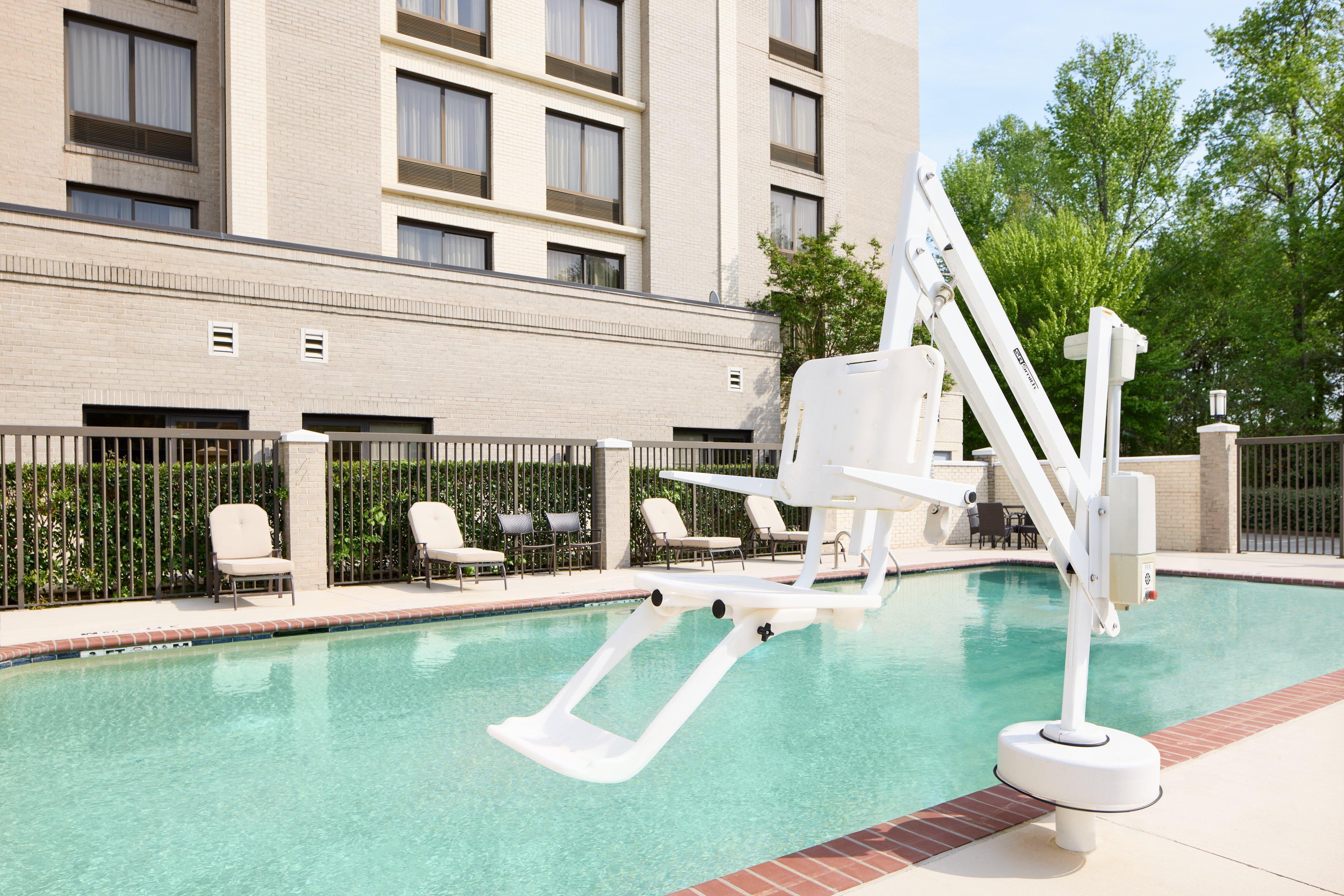 Holiday Inn Express & Suites Alpharetta By Ihg Экстерьер фото