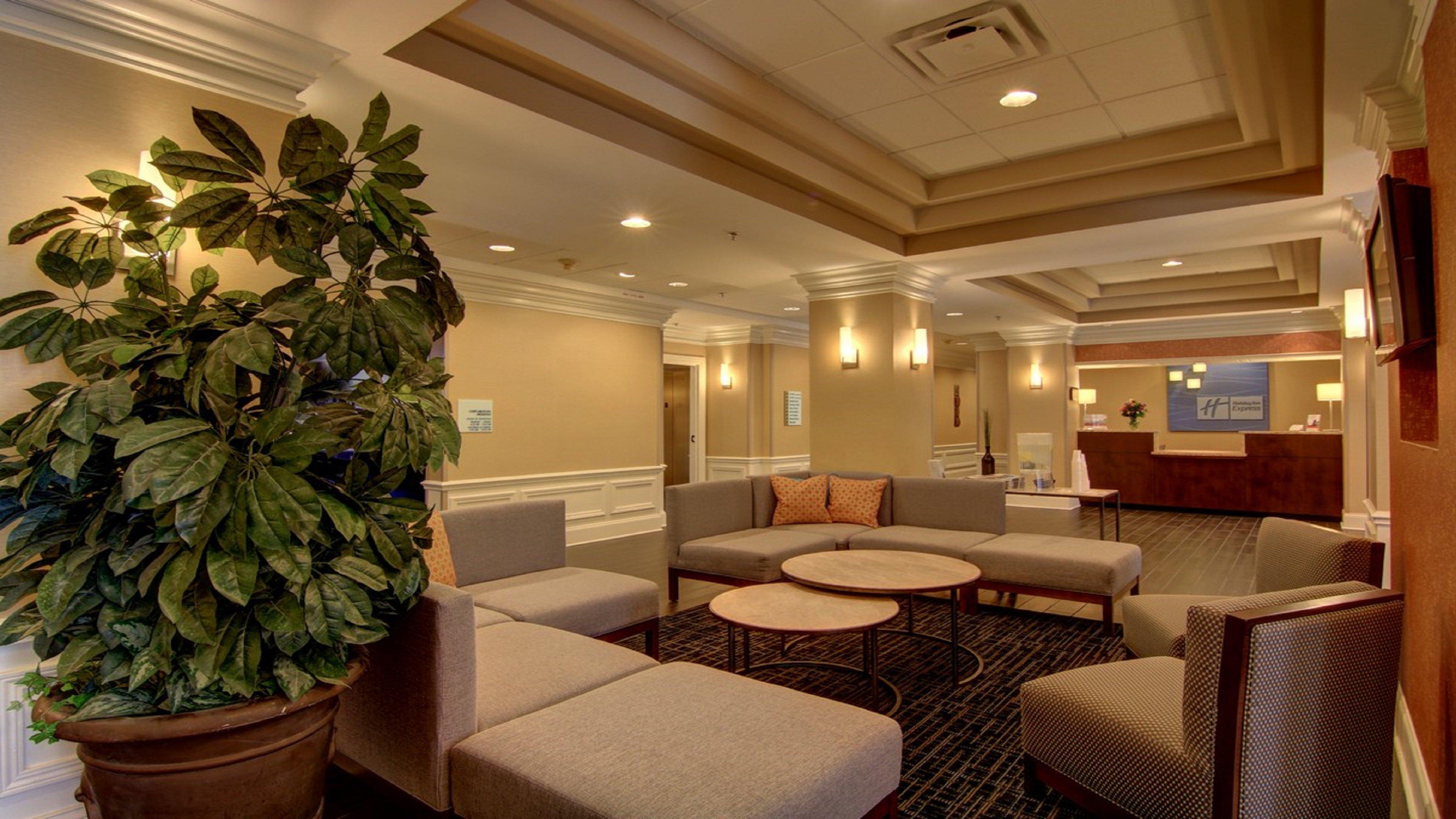 Holiday Inn Express & Suites Alpharetta By Ihg Экстерьер фото