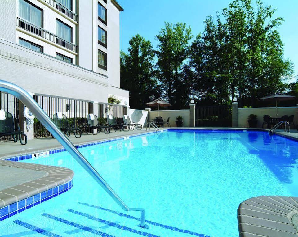 Holiday Inn Express & Suites Alpharetta By Ihg Экстерьер фото